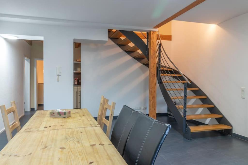 Maisonette-Wohnung Mit 5 Schlafzimmern Wörrstadt Zewnętrze zdjęcie