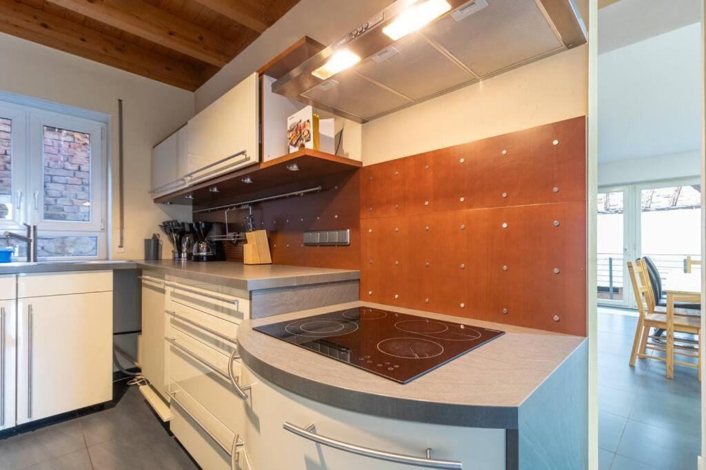 Maisonette-Wohnung Mit 5 Schlafzimmern Wörrstadt Zewnętrze zdjęcie